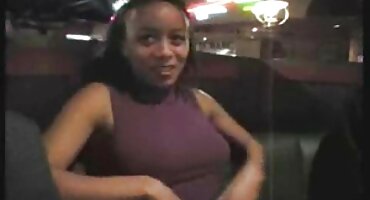 xxx đồng tính nam Lace London phim sec hd London cho phép một vòi nước trắng trong ass của cô.