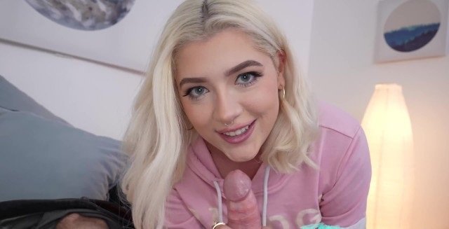 sex tết 2025 việt nam Em 77_sunnyyy vú non thẩm du cực dâm p2